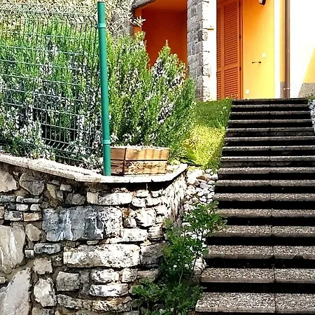 Casa Di Silva Tra Monti E Laghi Perledo Сasa de vacaciones